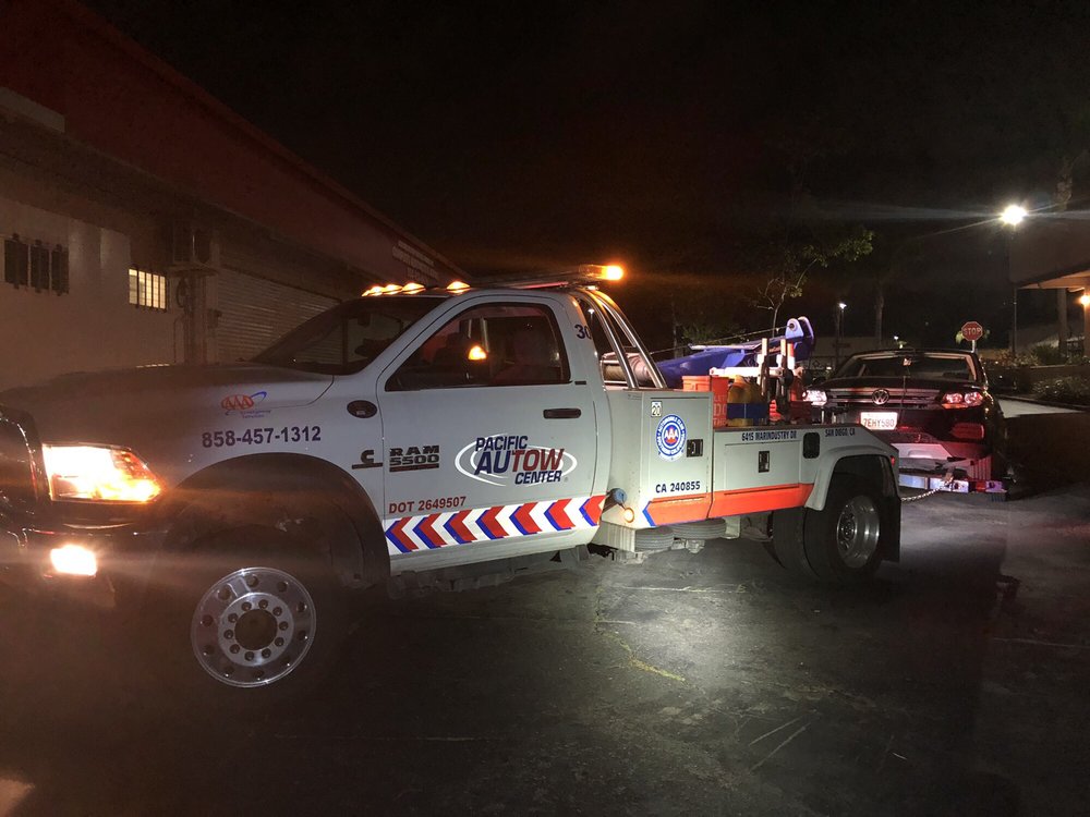 24 car removal service in Poway