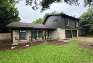 Siding replacement company in Austin
